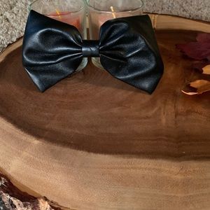 Black Bow Barrette